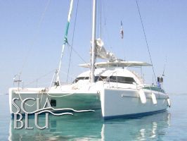 Catamarano a Cayo Largo: noleggio in esclusiva