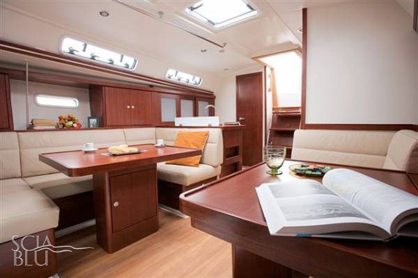 Hanse 400: dinette