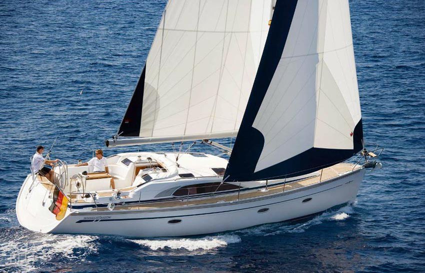 Bavaria 40