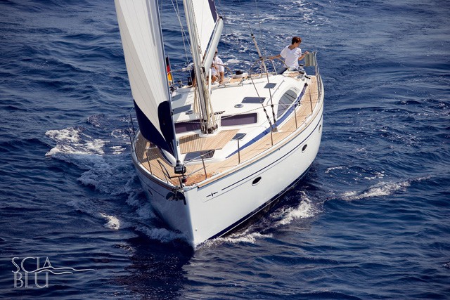 Bavaria 44